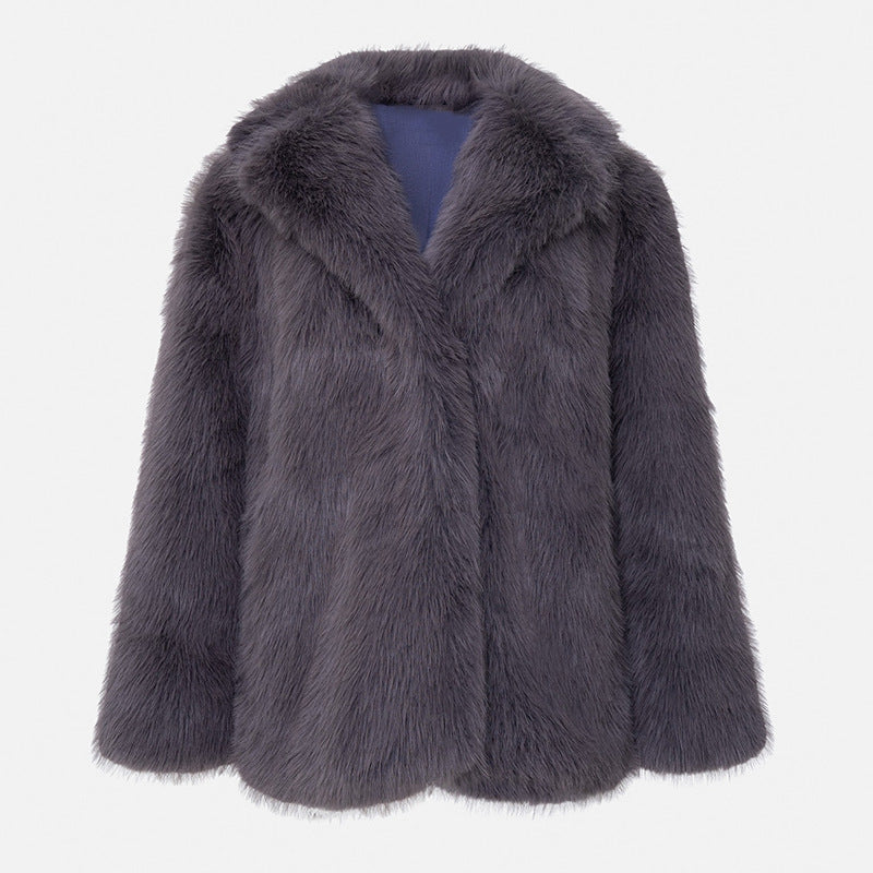 Women's short faux fur coat tailored fit, plush soft material, chic elegant silhouette