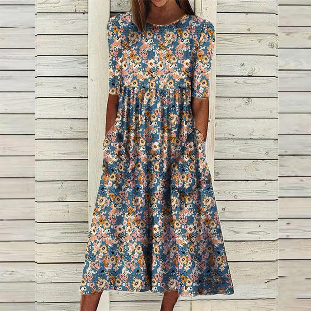 Loose fit floral maxi dress with pockets, relaxed silhouette in printed polyester for everyday wear