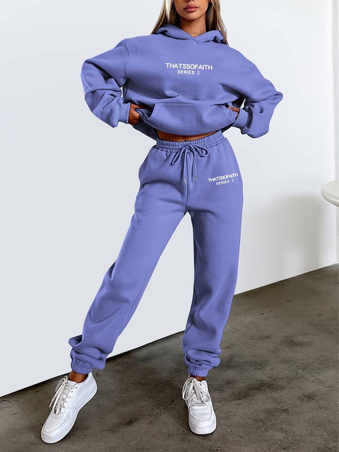 Women's hooded two-piece tracksuit set, relaxed fit with elastic waistband for casual all-day comfort