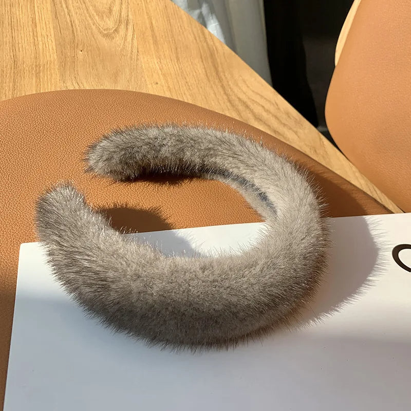 Monarque faux fur headband plush ivory winter women accessory elegant non-slip design