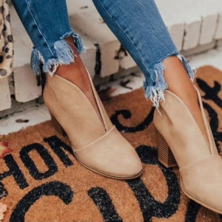 Women's Leontine elegant ankle boots with heels, versatile modern silhouette for all-day comfort