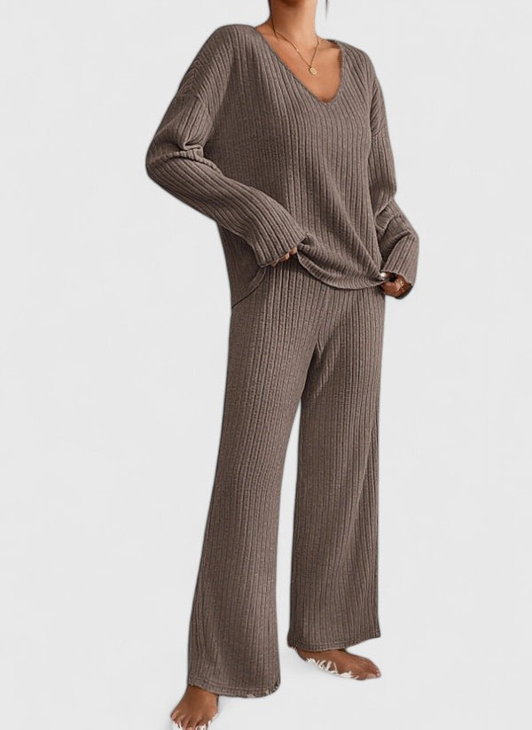 Women's relaxed fit knit pajama set soft cozy sleepwear coordinated top and pants