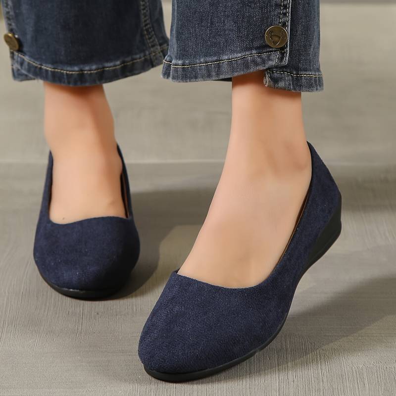Sophia women's flat slip-on shoes in classic neutral tone, easy office-ready everyday style