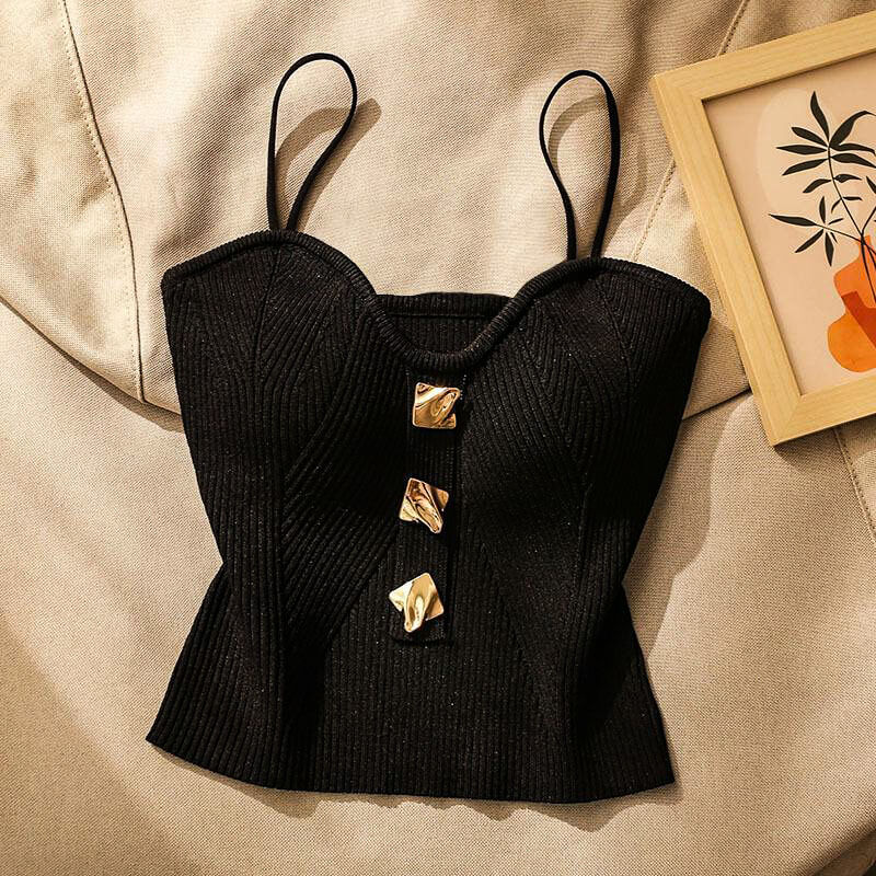 Women's slim breathable knit tank top in elegant summer style with flattering silhouette fit