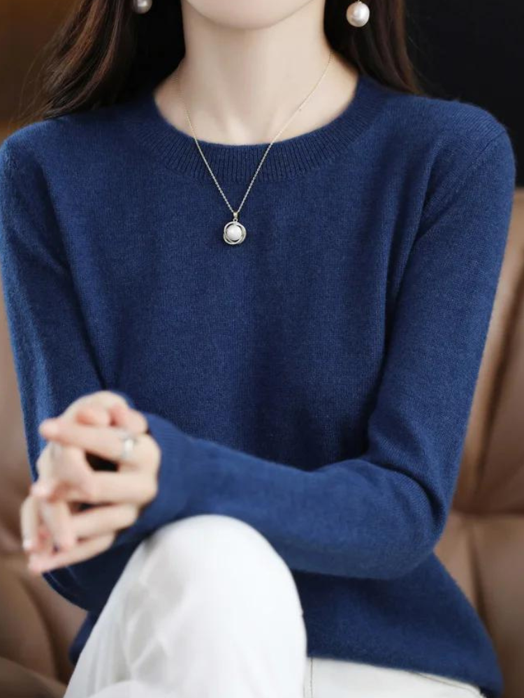 Women's Daina classic wool knit sweater breathable temperature-regulating cozy everyday layer
