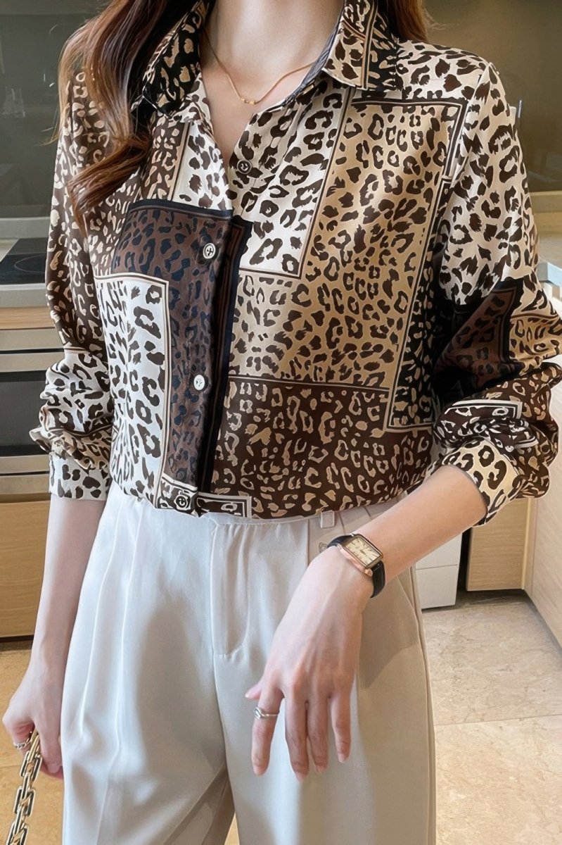 Women's chain print drop shoulder loose fit blouse, relaxed summer top with bold graphic pattern