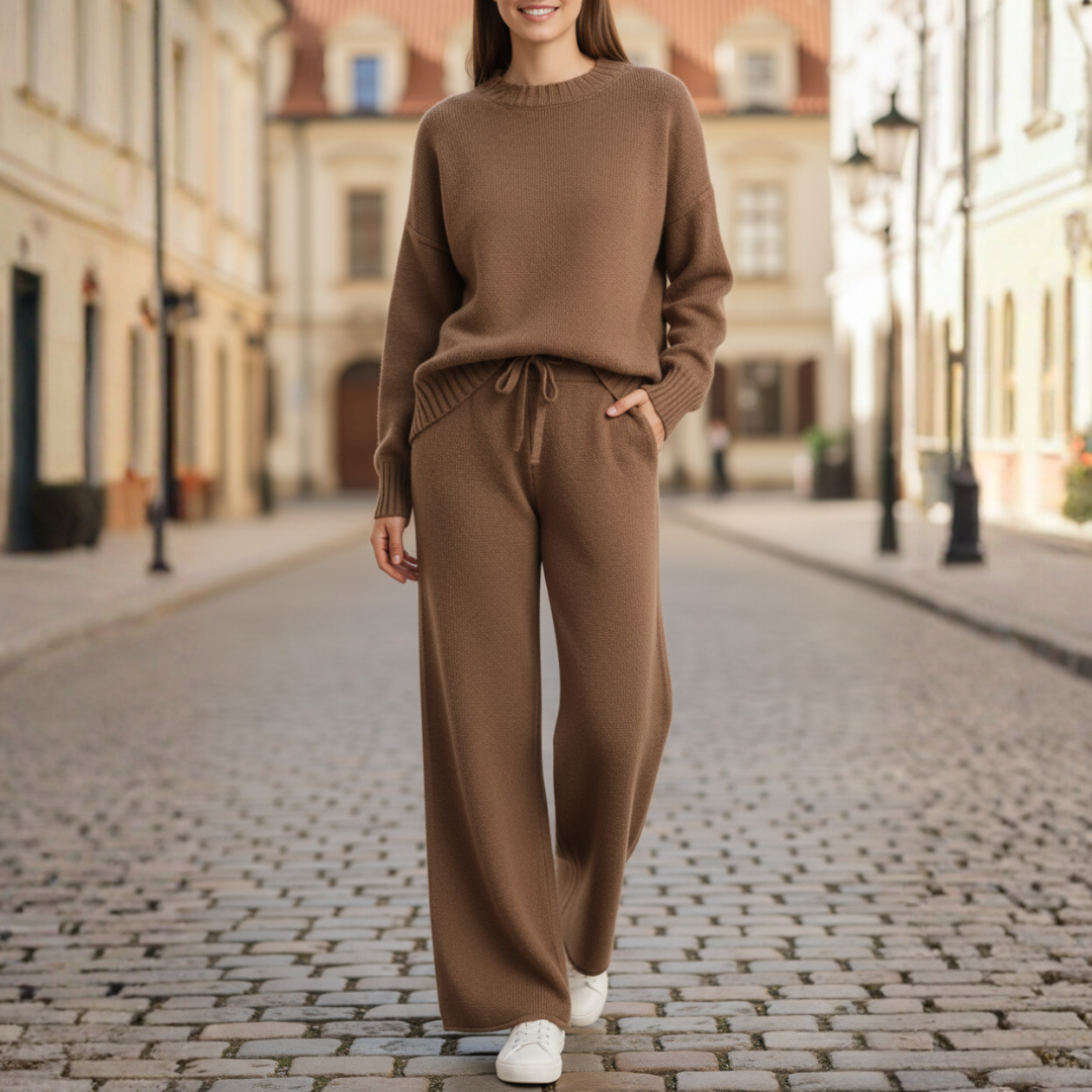 Women's cozy knit lounge set round neck sweatshirt elastic waist pants relaxed fit multi-color