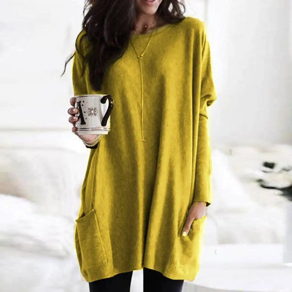 Women's oversized crew neck sweater cozy cotton blend knitwear with front pockets relaxed fit