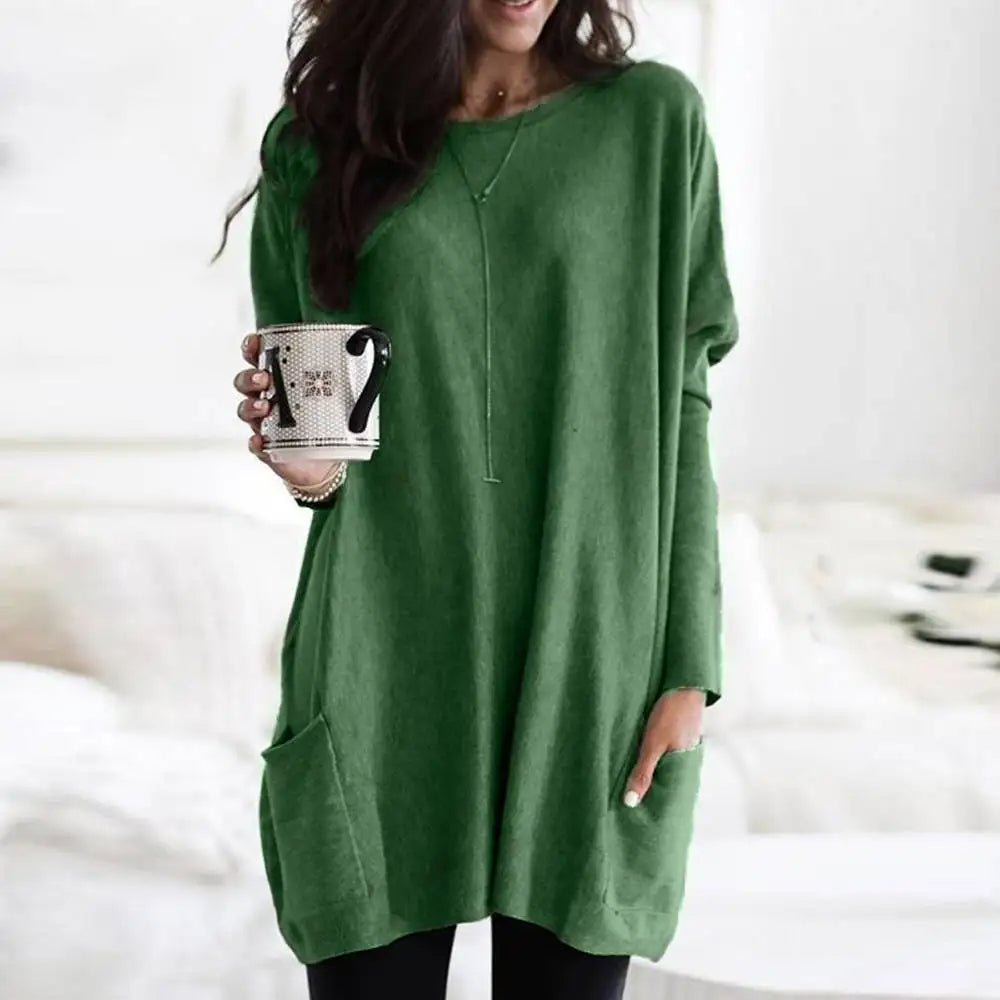 Women's oversized crew neck sweater in cozy cotton blend knitwear with practical front pockets