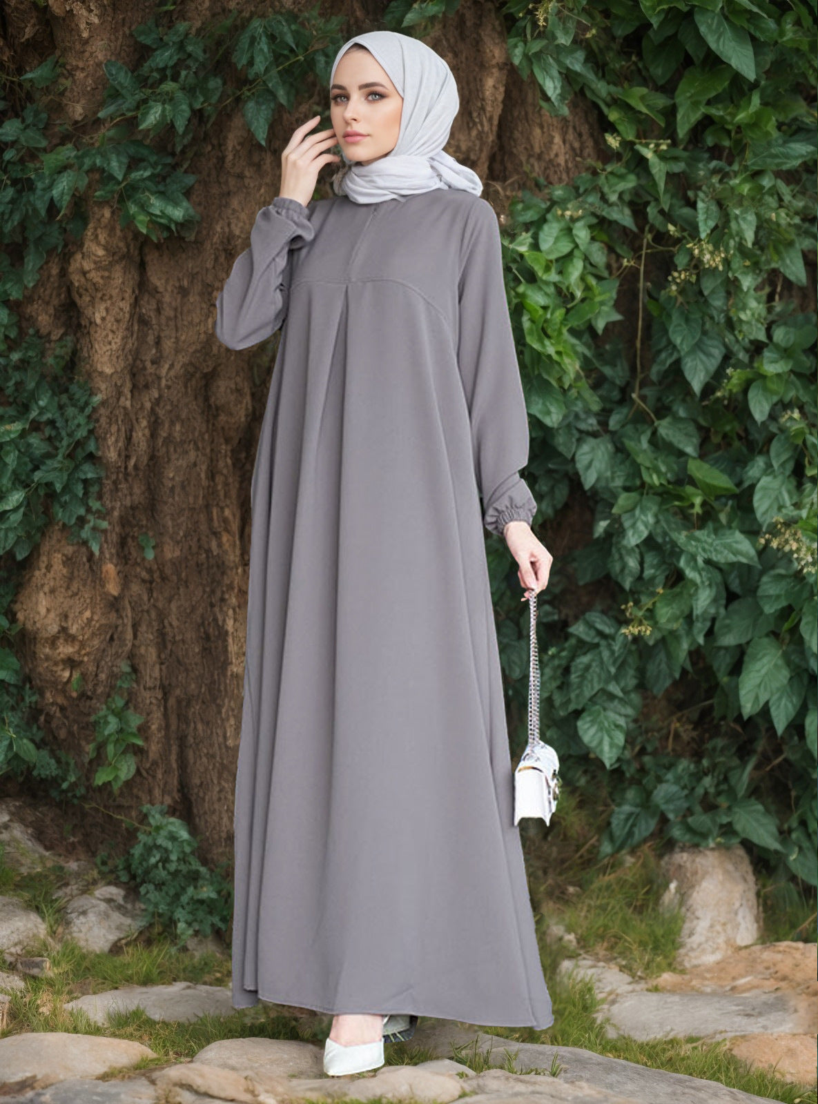 Women's Arabic long sleeve loose dress, modest elegant everyday style with breathable lightweight fabric