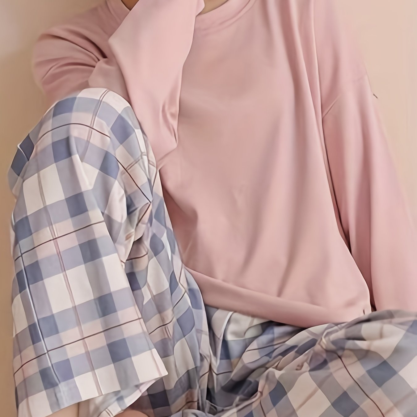 Women's two-piece pajama set short sleeve top loose checked pants lightweight sleepwear