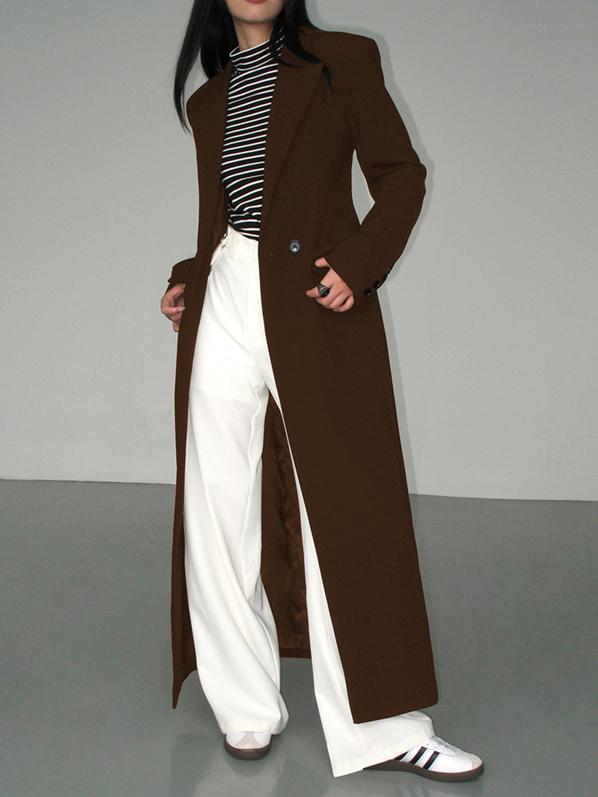 Women's longline blazer coat structured silhouette collar detail versatile professional style stretch fabric