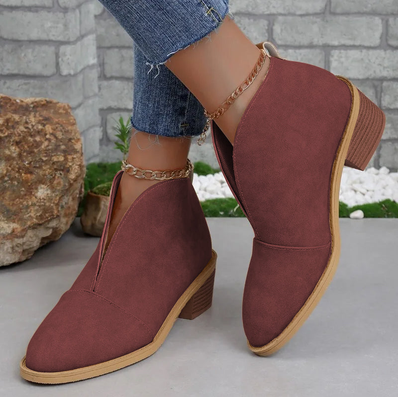 Women's Leontine elegant ankle boots with heels, versatile modern silhouette for all-day comfort