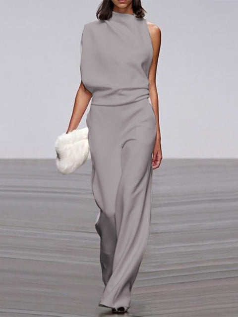 Women's sleeveless wide-leg jumpsuit with round neckline, elegant minimalist design for all occasions