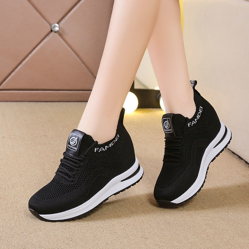 Women's Zohra slip-on sneakers laceless minimalist design lightweight ergonomic comfort casual style
