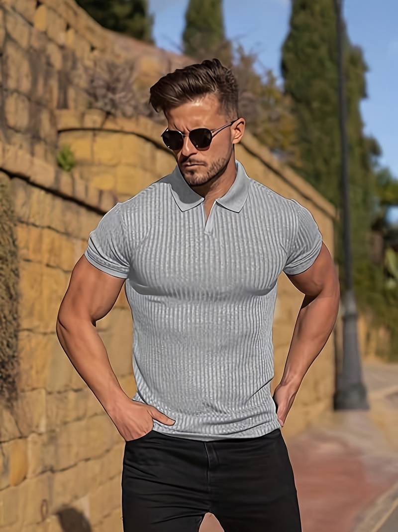Men's slim fit ribbed shirt in modern versatile style for casual and semi-formal wear