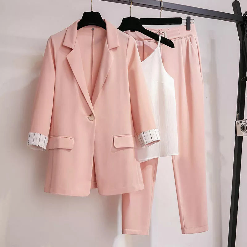 Women's three-piece tailored blazer single-button classic lapel flap pockets professional fit