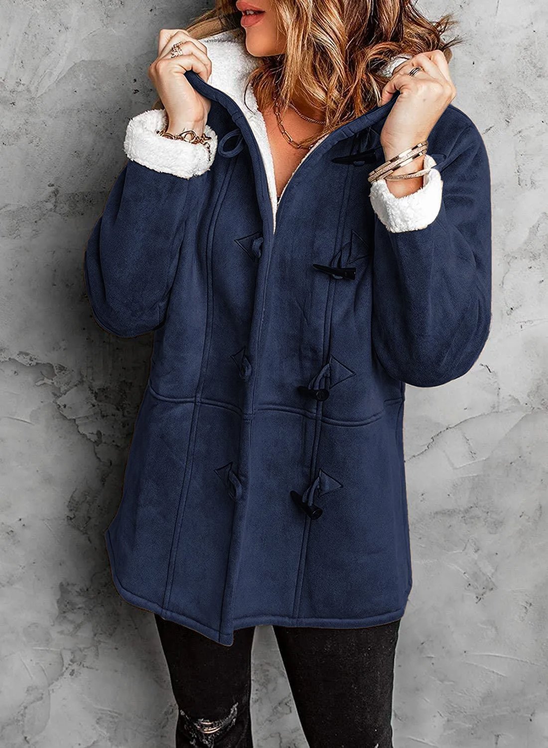 Women's gray hooded fleece jacket with cozy casual fit and sustainable easy-care fabric