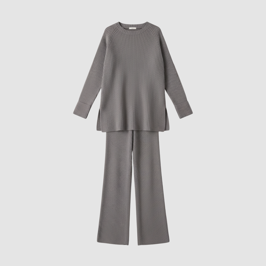 Women's ribbed knit sweater and pants matching set, regular-fit casual chic loungewear coord