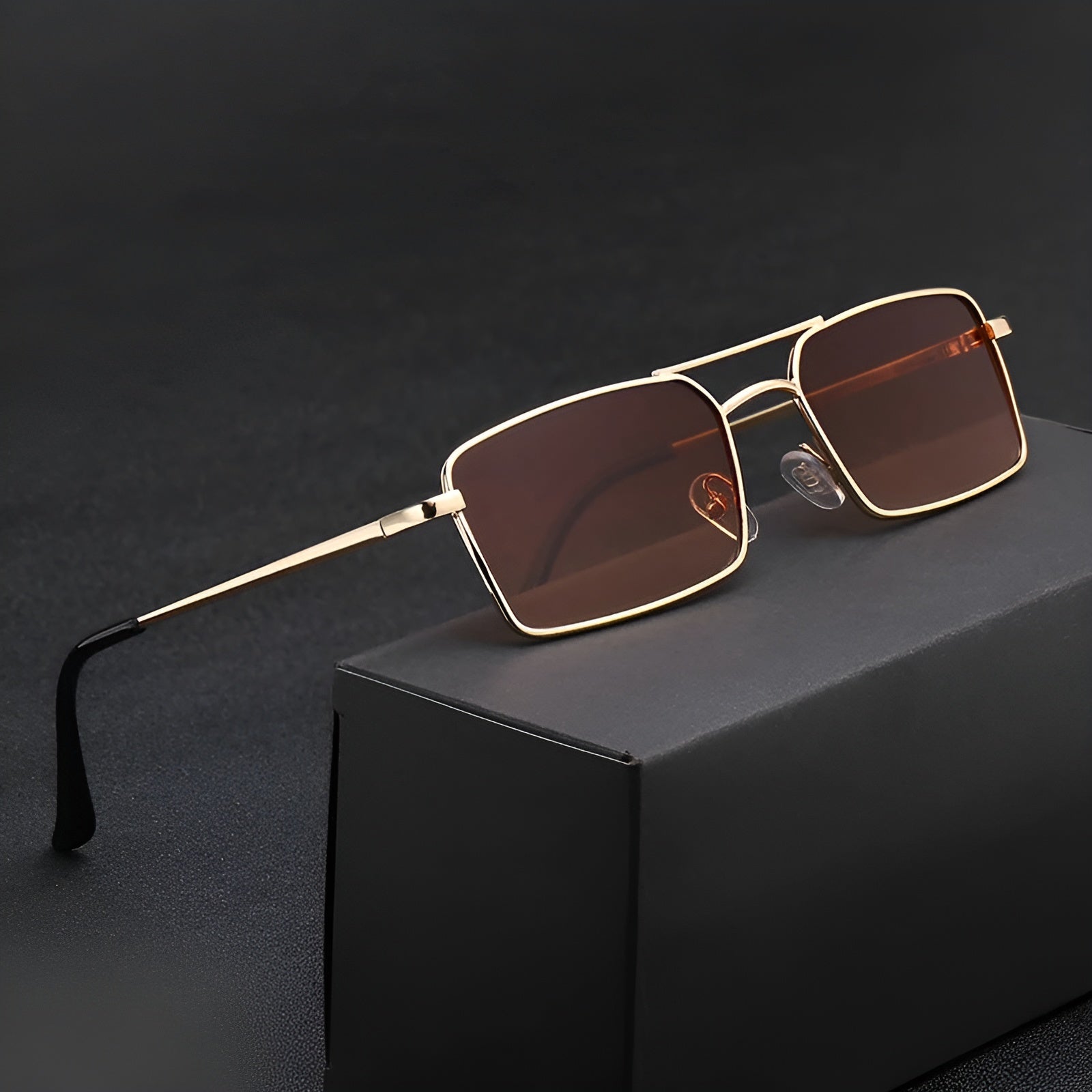 Roma Urban rectangular aluminum alloy sunglasses with UV400 protection for city professionals