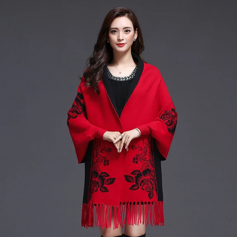 Women's reversible knit shawl two-tone floral pattern ultra-soft fringe trim elegant wrap