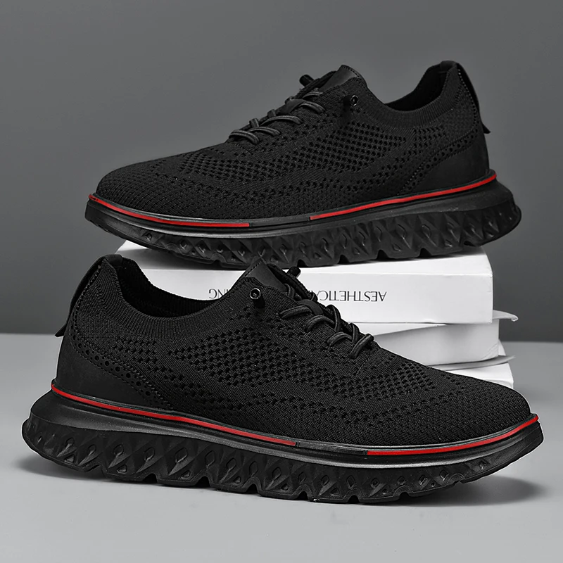 Navy blue crossover Oxford sneaker with breathable mesh upper and leather heel detail for urban professionals