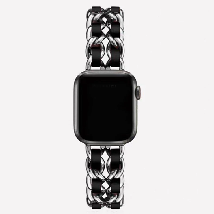 Bold silver chain-link Apple Watch band high-gloss jewelry-grade metal for fashion-forward women