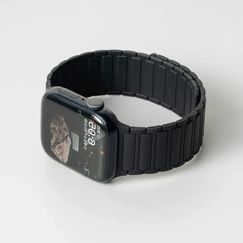 Prism ribbed silicone Apple Watch band magnetic clasp quick-adjust strap everyday wear all models