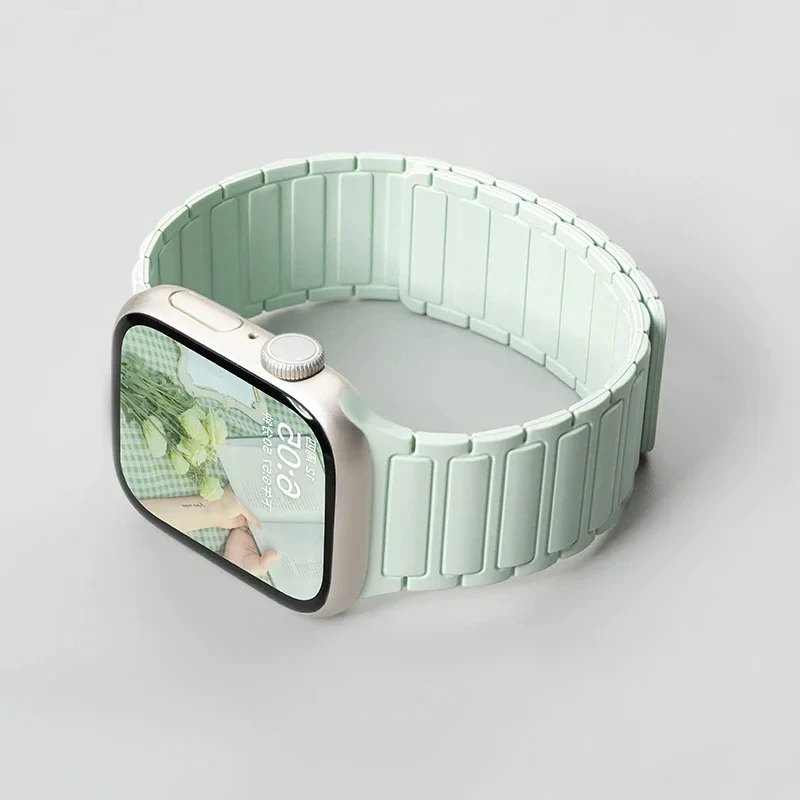 Prism ribbed silicone Apple Watch band magnetic clasp quick-adjust strap all models everyday wear