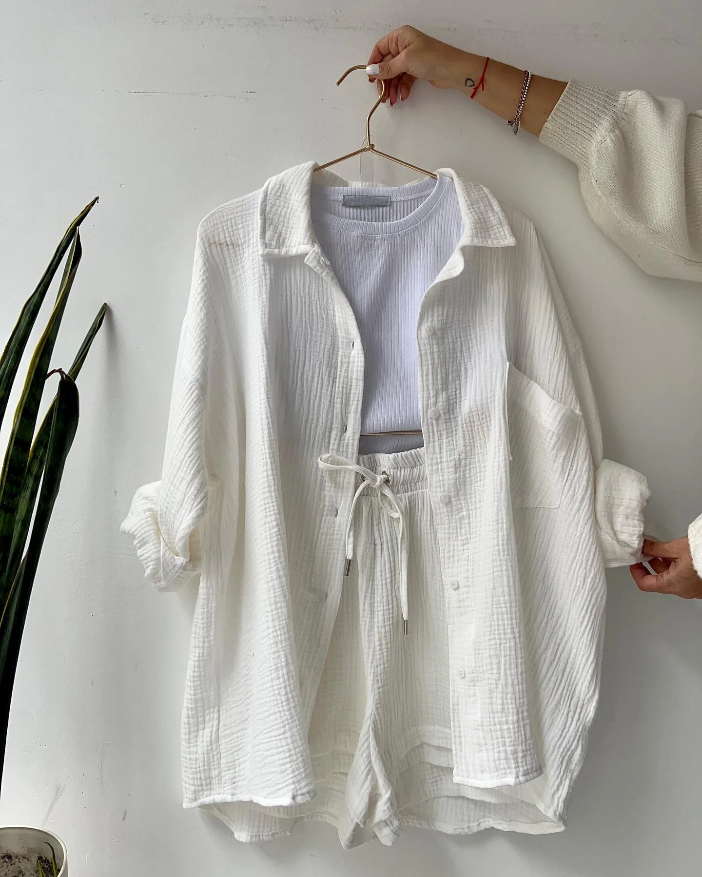 Women's coastal lounge set soft cotton blouse and shorts relaxed fit breathable two-piece casual
