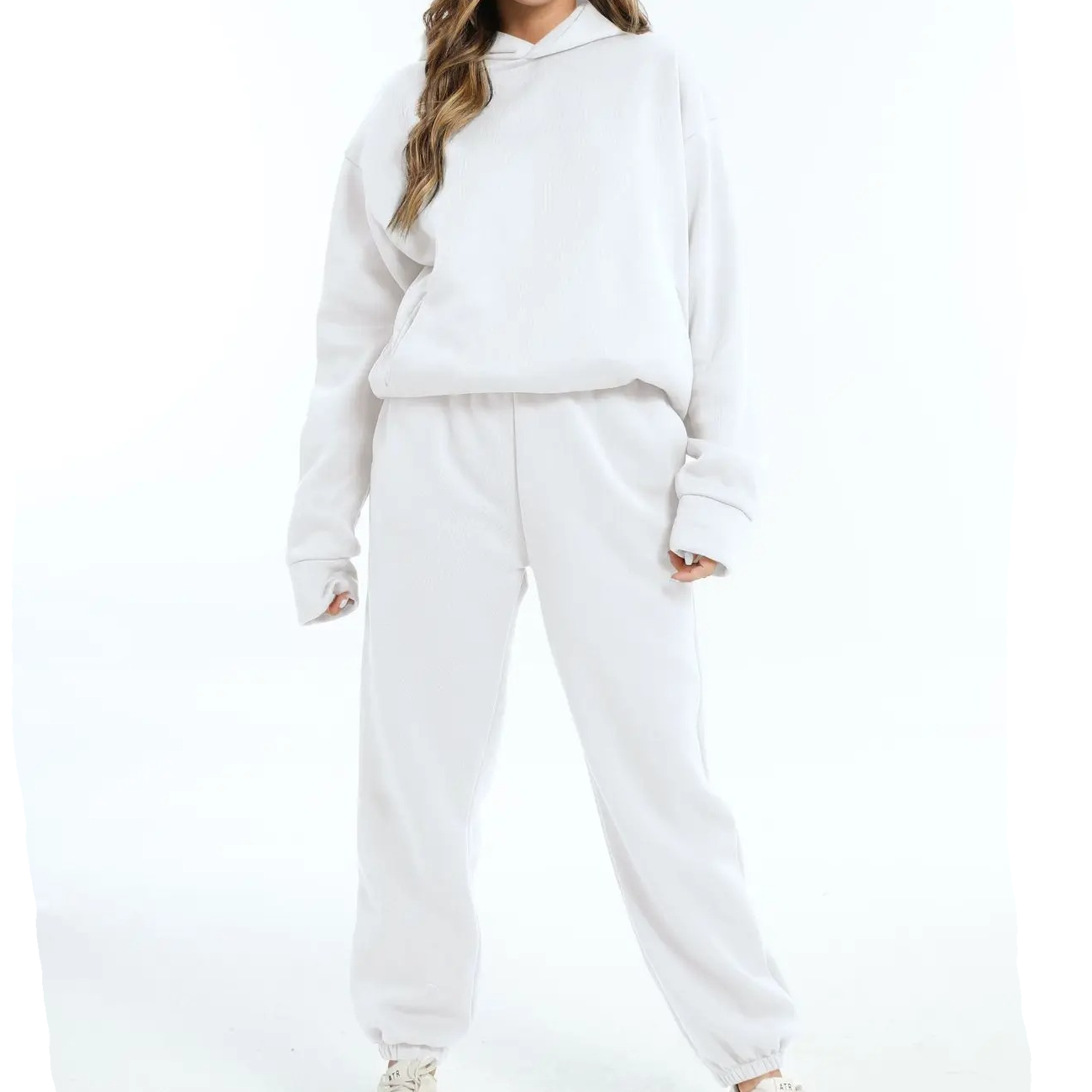 Women's oversized jogger set soft warm hoodie two-piece lounge outfit with relaxed chic silhouette