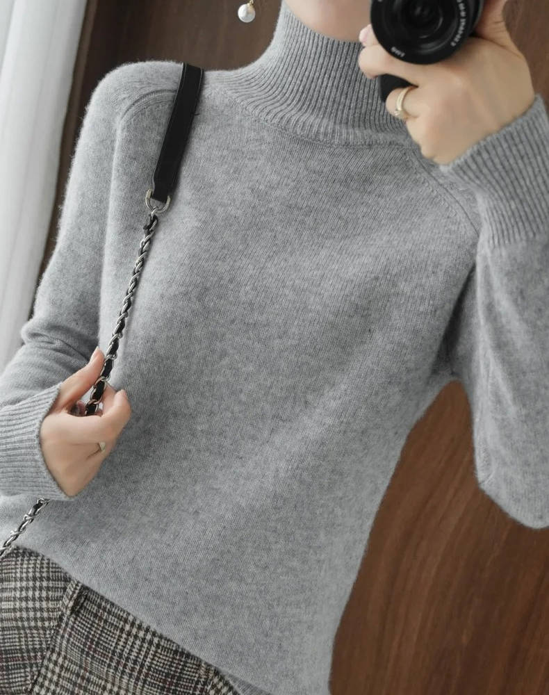 Women's pure cashmere turtleneck sweater, soft lightweight knit with anti-pilling treated fabric