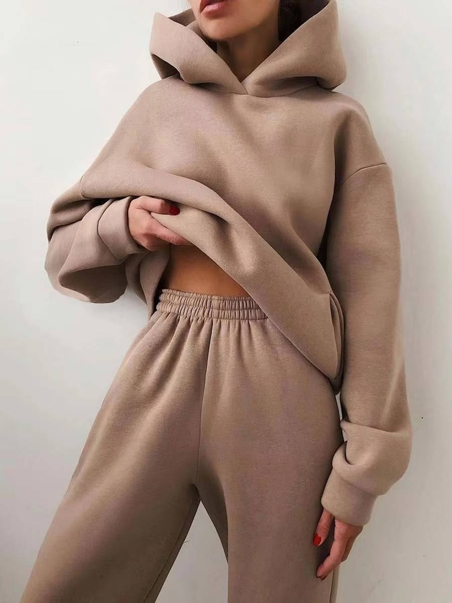 Women's oversized jogger set soft cozy hoodie two-piece loungewear chic relaxed silhouette shape retention
