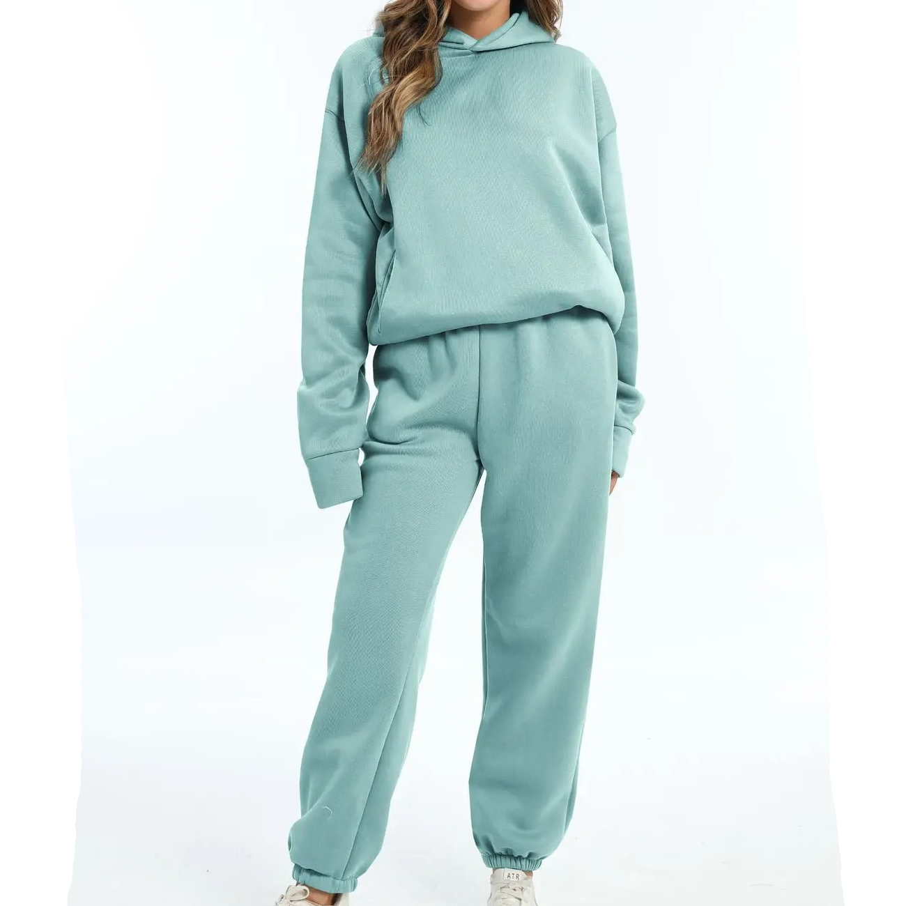 Women's oversized jogger set soft warm hoodie two-piece loungewear chic relaxed silhouette
