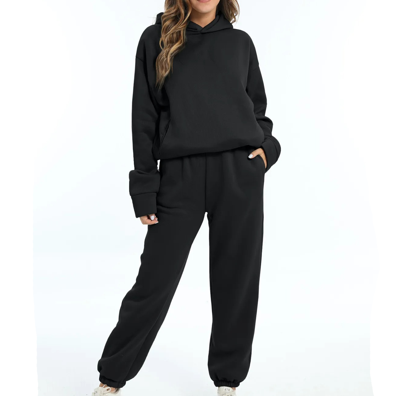Women's oversized jogger set soft warm hoodie lounge two-piece chic silhouette shape retention