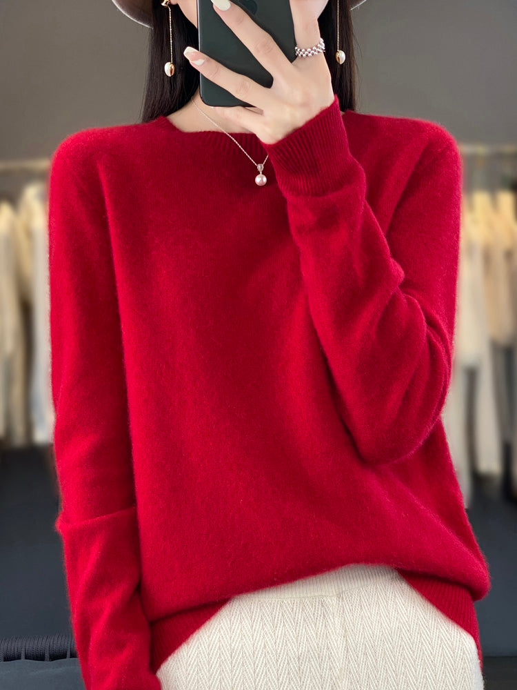 Women's relaxed fit cotton knit sweater in cozy warm style with everyday casual comfort