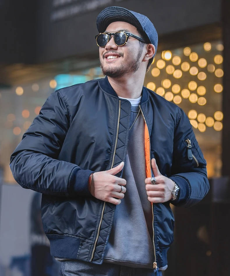 Men's olive green nylon bomber jacket diamond quilted insulation military-inspired baseball collar