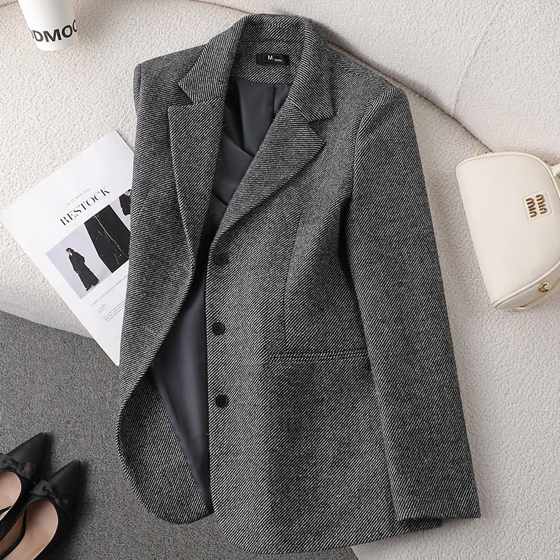 Women's wool blend blazer tailored fit turn-down collar single-breasted formal professional style