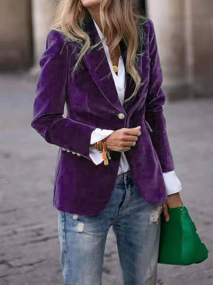 Women's deep velvet tailored blazer with luxurious drape, polished silhouette for work or evening