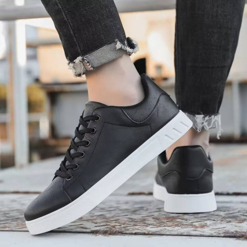 Men's brown full-grain leather low-top sneakers with plaid lining for everyday comfort