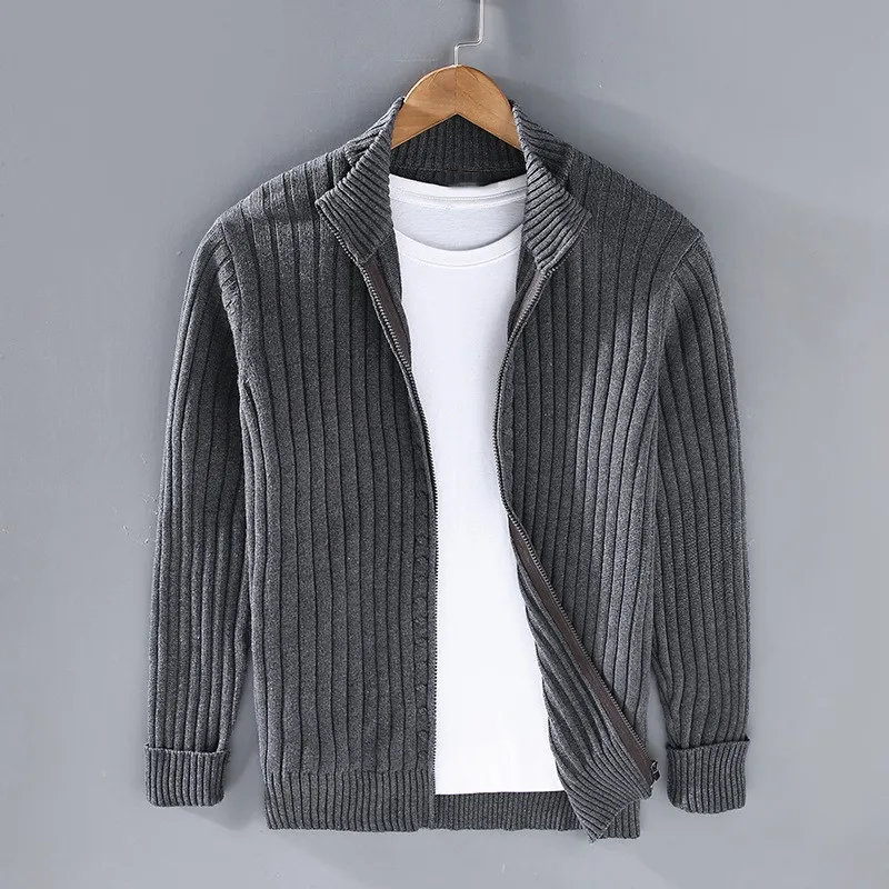 Finn men's cotton zip-up vest in neutral tone, casual slim fit with streamlined front zipper closure