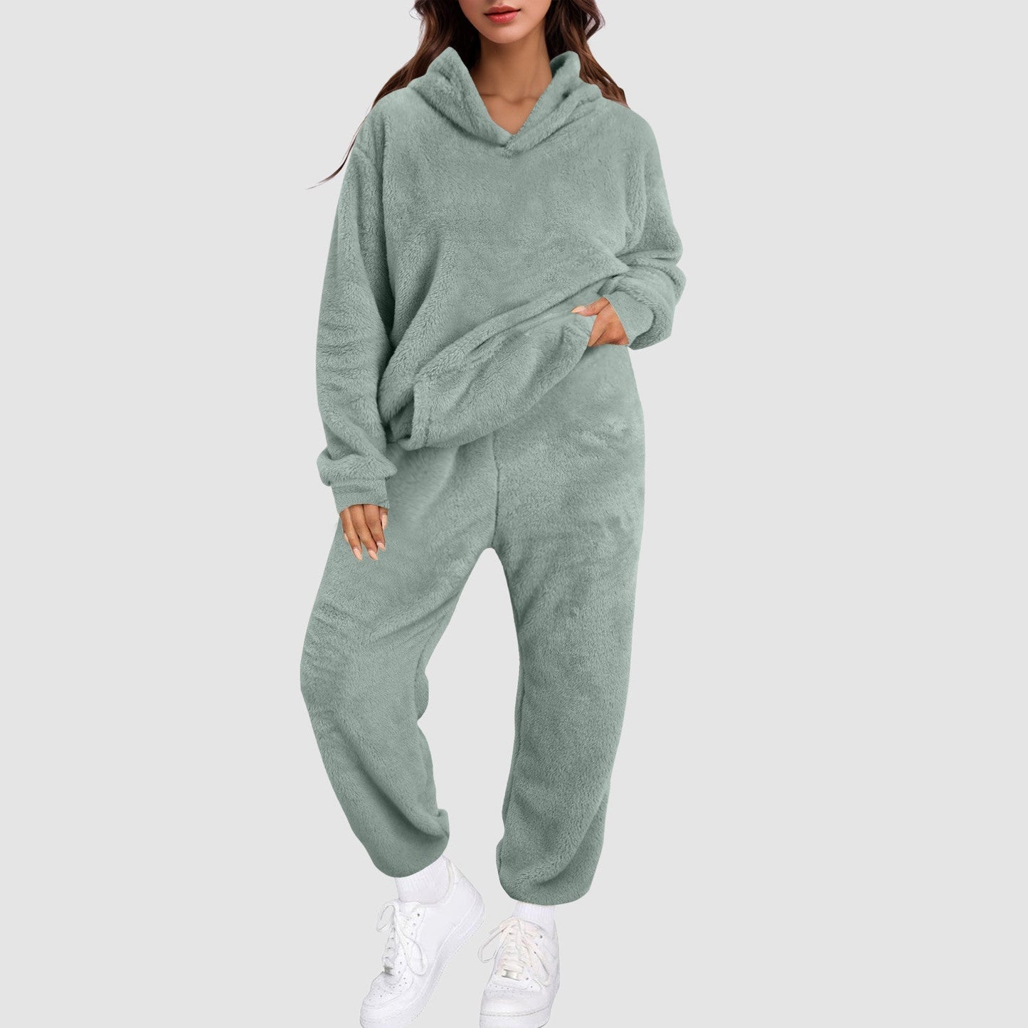 Women's fleece tracksuit cozy winter loungewear set ultra-soft plush comfort warm stylish fit