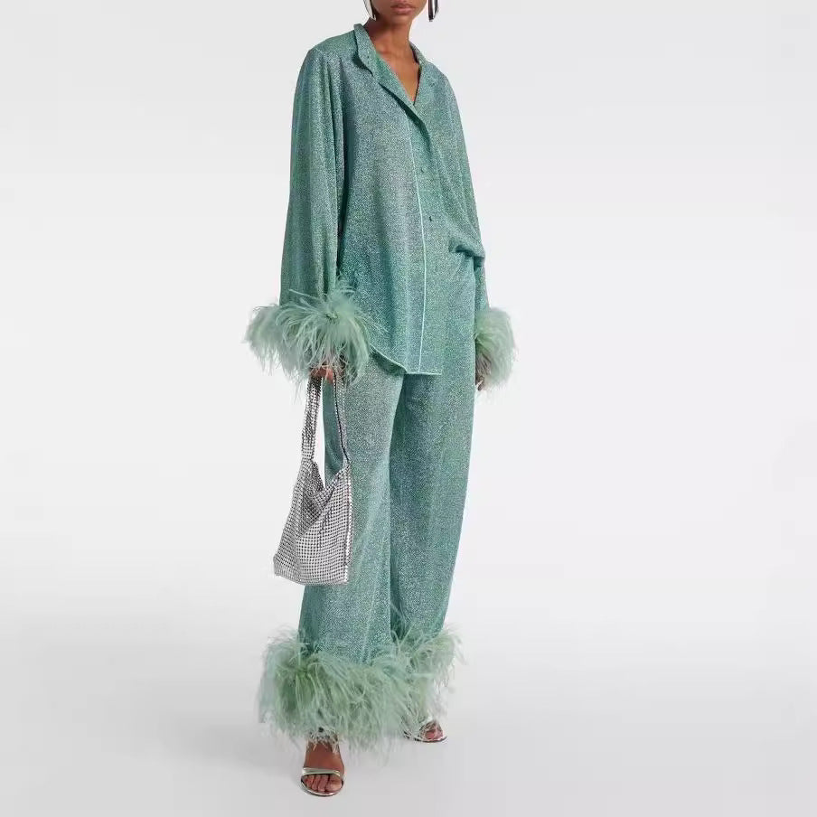 Women's loose elegant feather-trim set with feather sleeve and ankle accents for bold casual evening style