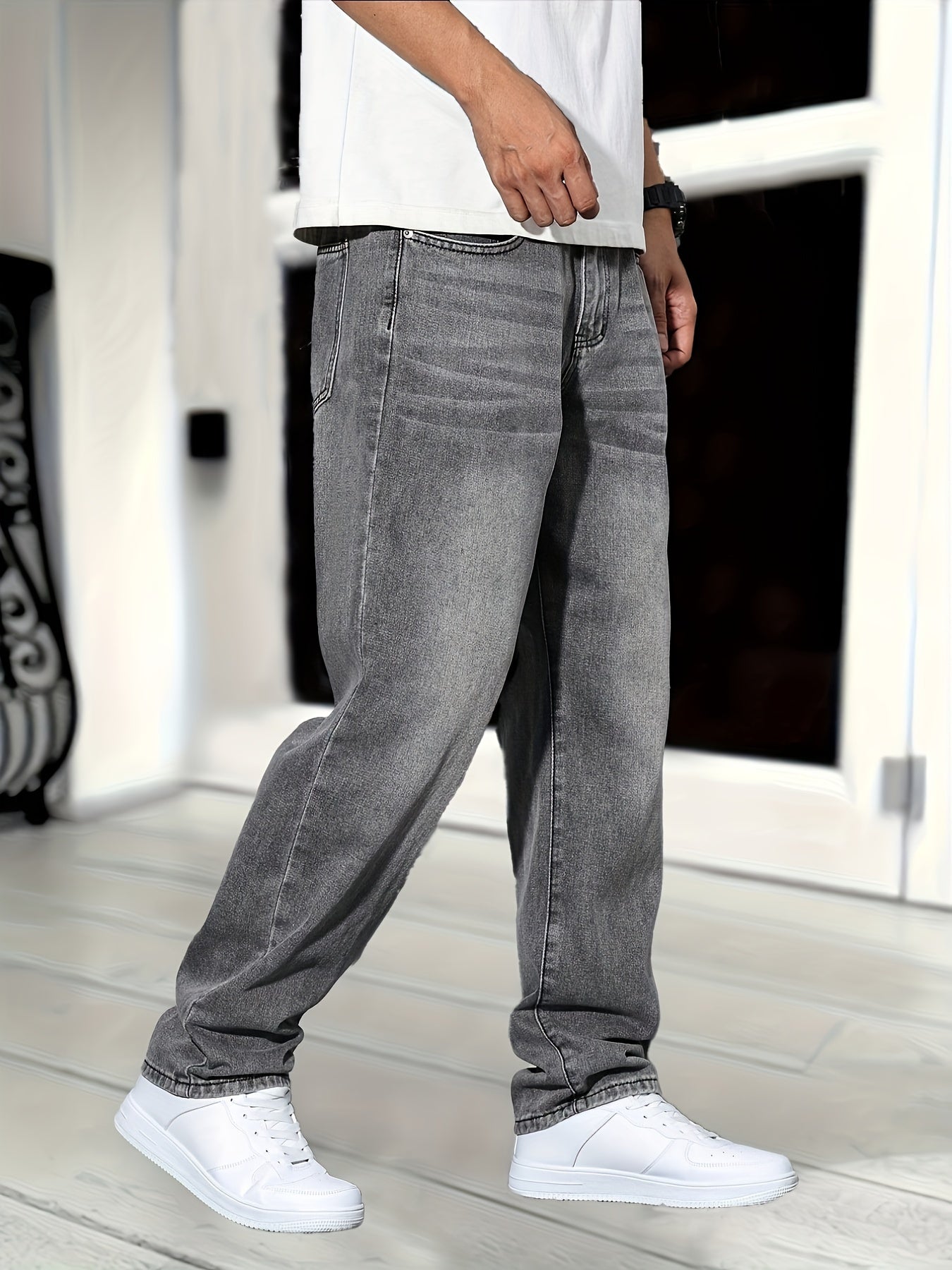 Men's classic straight-cut blue denim jeans with regular fit and durable 83% cotton construction