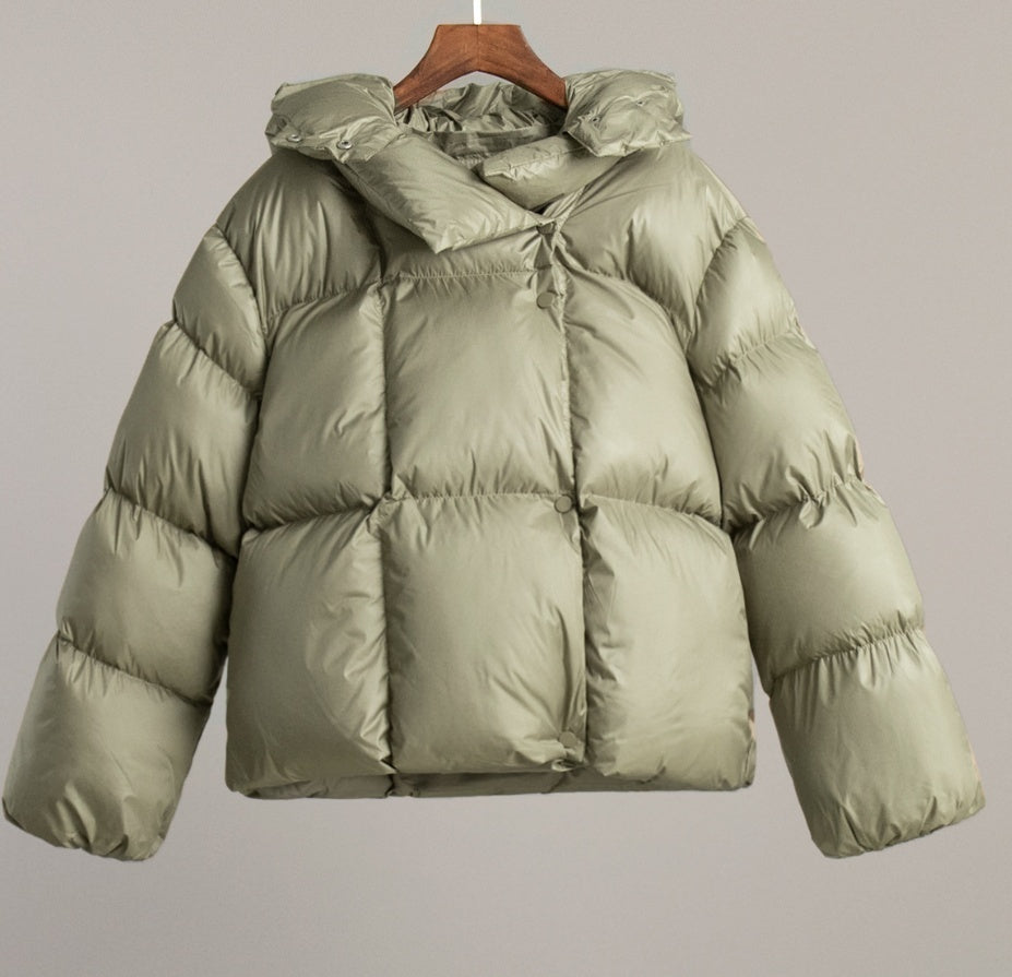 Black quilted puffer jacket oversized hood relaxed fit insulated winter coat for city wear