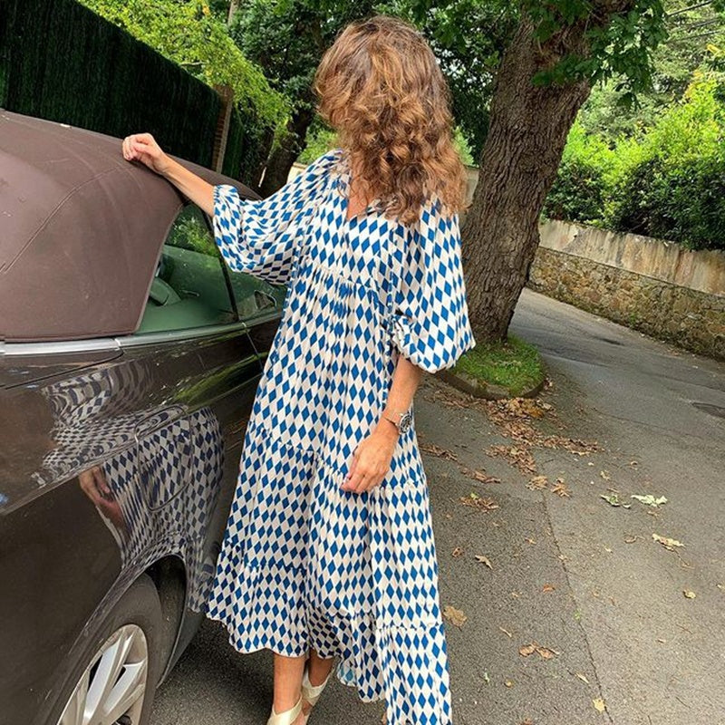 Bohemian floral midi dress women loose V-neck flutter sleeves vintage geometric print flowy silhouette