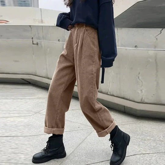 Women's relaxed-fit casual trousers lightweight flexible design for all-day comfort and versatile everyday style