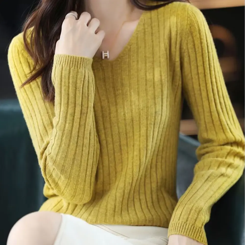 Women's beige v-neck knitted sweater soft cozy long sleeve office casual winter pullover