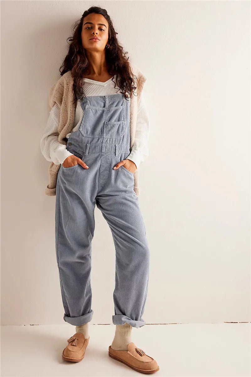 Women's vintage cotton jumpsuit in retro style, relaxed fit, polished all-day comfort wear