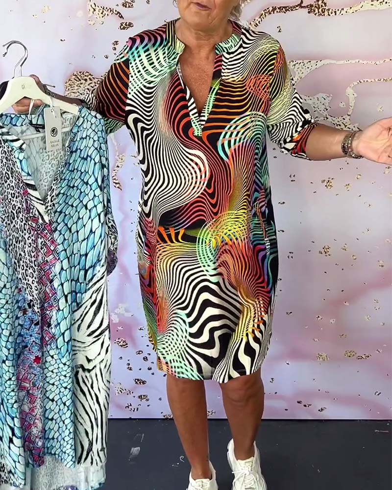 Women's cotton blend knee-length dress elegant V-neck cut summer sophisticated style